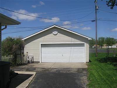 2nd image of 19 Lawson Ave