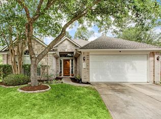 10402 Friars Hl, Houston, TX 77070