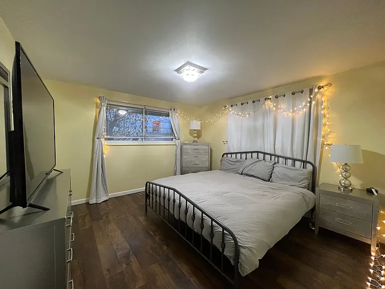 6841 Stonehurst Dr — Photo 9