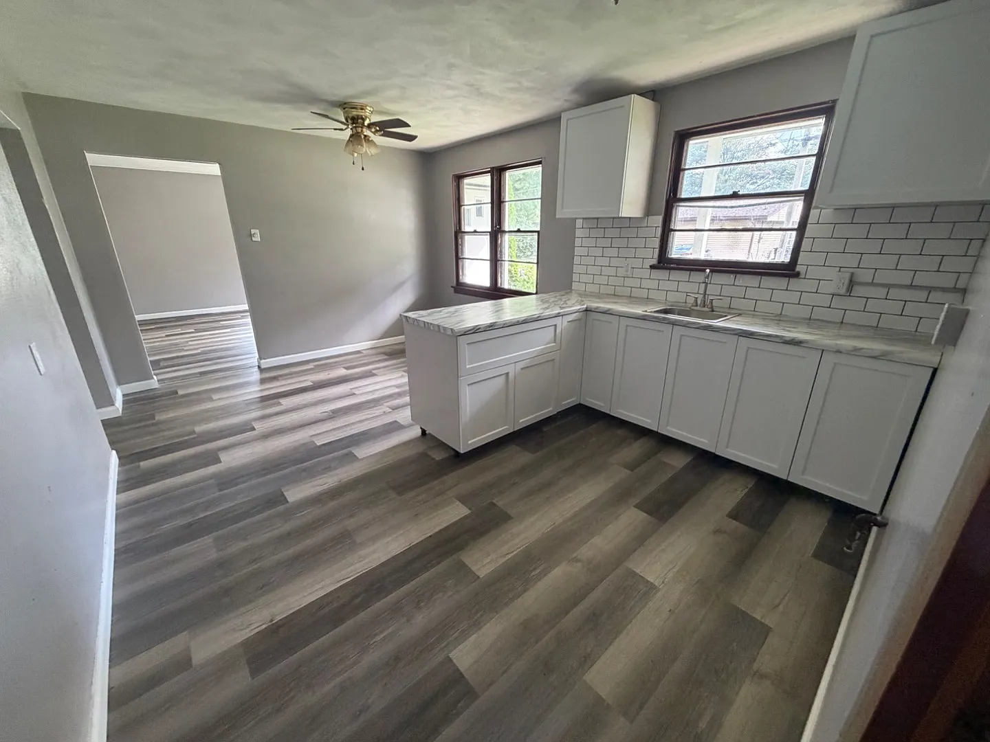 209 N Florida Ave — Photo 4