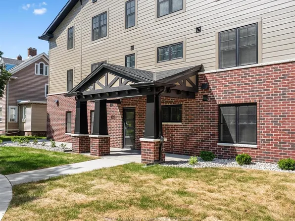 185 Randolph Pl, Windsor, ON N9B 2T2