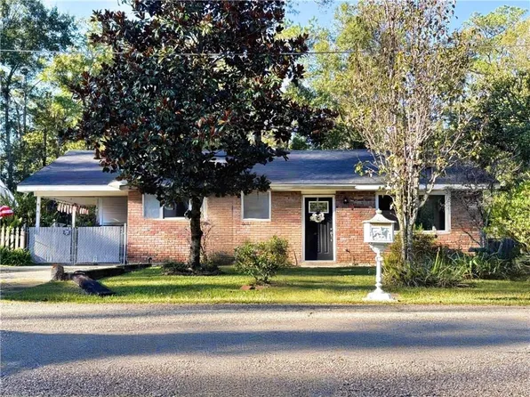 42145 Garden Dr, Ponchatoula, LA 70454