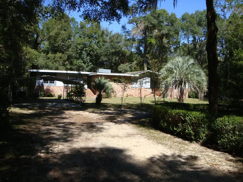 5296 Jackson Bluff Rd