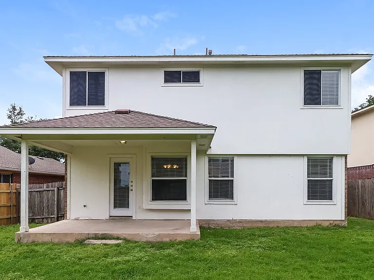 1416 Miss Allisons Way — Photo 17