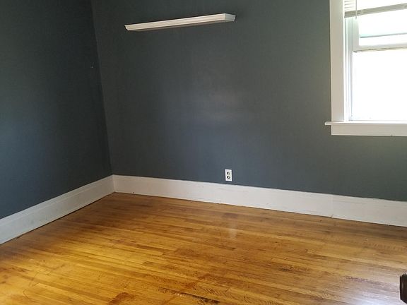 Bedroom #1