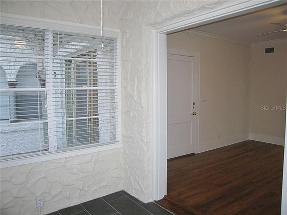 5th image of 2114 W Dekle Ave APT 4