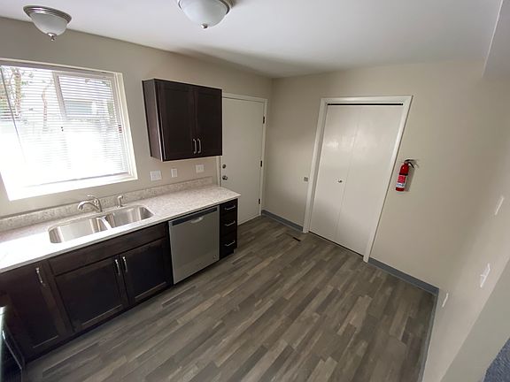 5th image of 3042 Boulder Ave #2