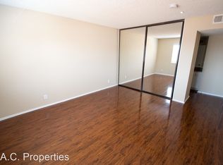 12150 Oxnard St #201, North Hollywood, CA 91606