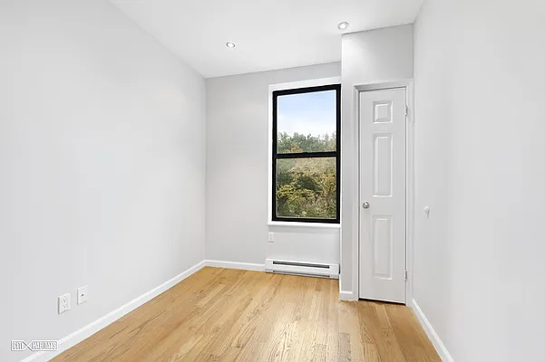 Rented by Citi Habitats | media 16