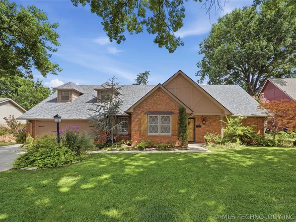 6121 E 52nd Pl, Tulsa, OK 74135