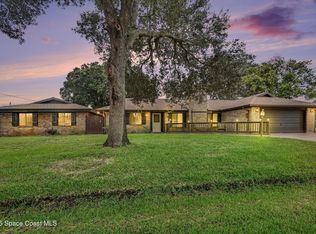 806 Hawser St NE, Palm Bay, FL 32907
