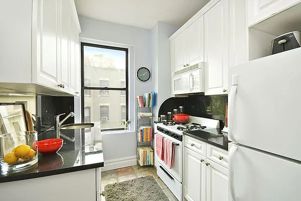 Sold by Corcoran | media 3