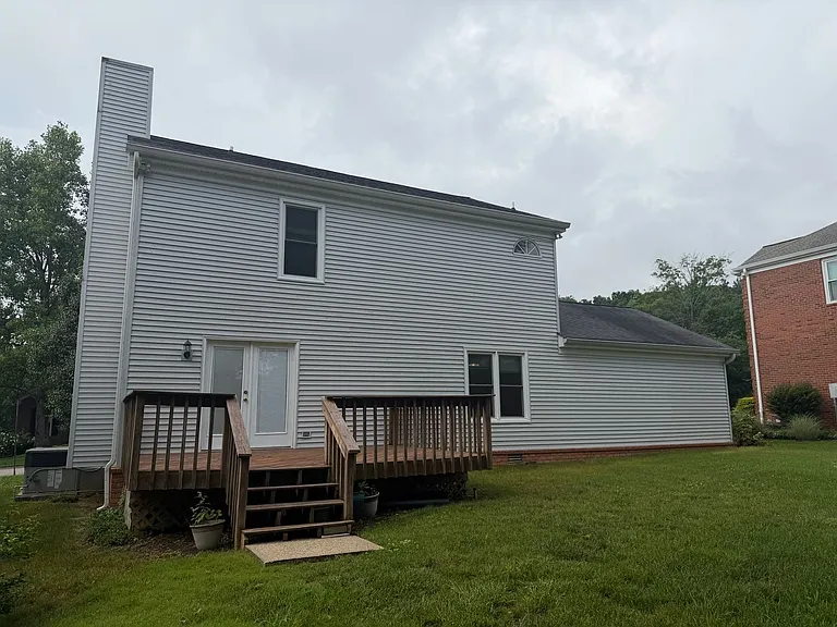 7033 Northridge Dr — Photo 23