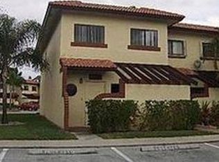 8855 Springtree Lakes Dr, Fort Lauderdale, FL 33351