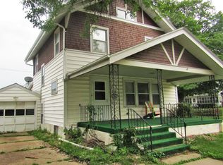 112 W Linn St, Marshalltown, IA 50158