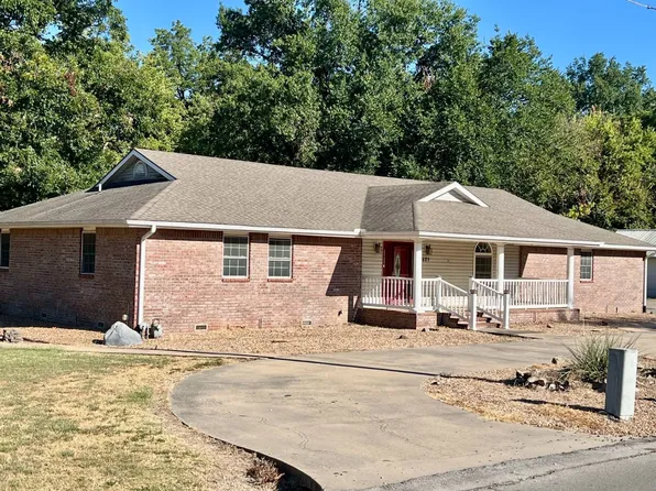 603 Cheyenne Ave, Coffeyville, KS 67337
