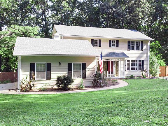 3rd image of 195 Derby Dr
