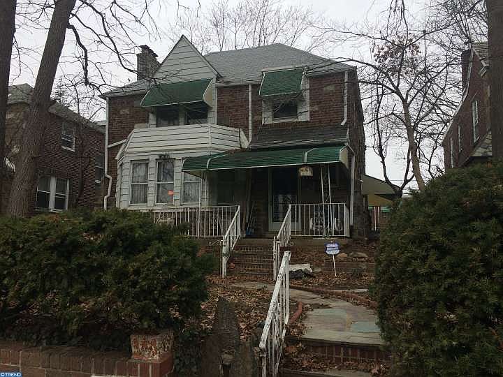 2nd image of 5004 Roosevelt Blvd