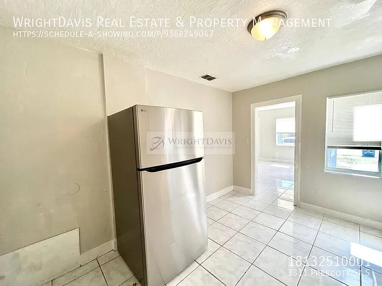 1311 Prescott St S — Photo 14