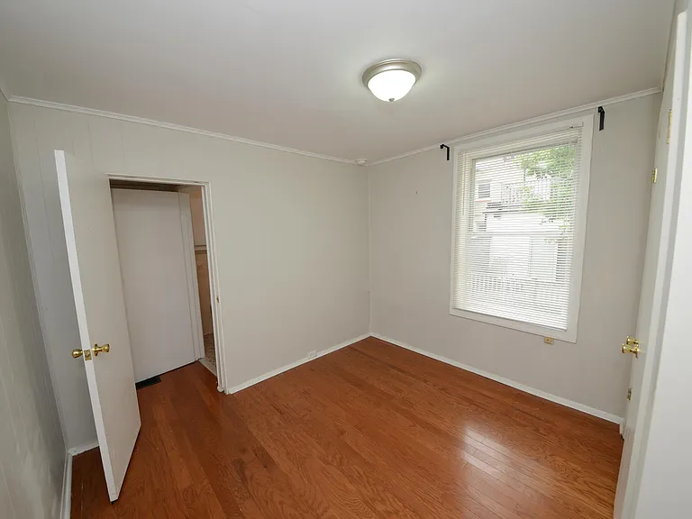 128 S Bonsall St — Photo 7