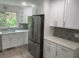583 Jefferson St #1, Fairfield, CT 06825
