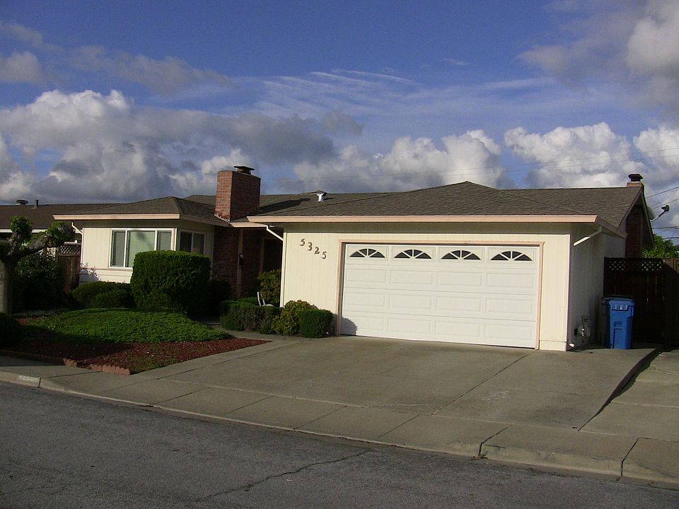 1st image of 5325 Tanglewood Park Dr