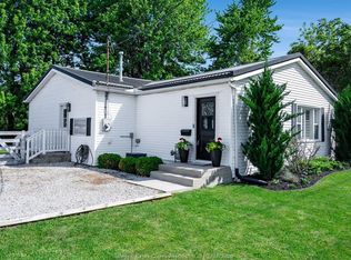578 County Road 20, Kingsville, ON N9Y 2E6