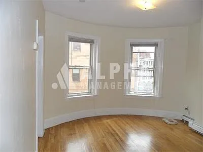 6 Wait St #3 — Photo 22