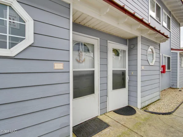 1664 Beach Blvd #101, Biloxi, MS 39531