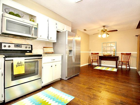 5th image of 2505 N Sherwood Dr
