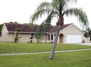 2699 SE Gowin Dr, Port Saint Lucie, FL 34952