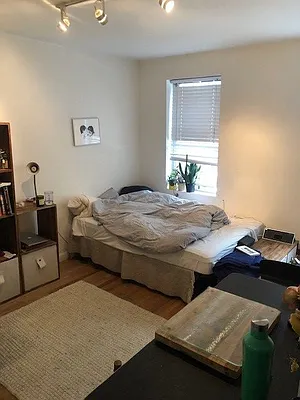 Rented by Sky Management | media 19