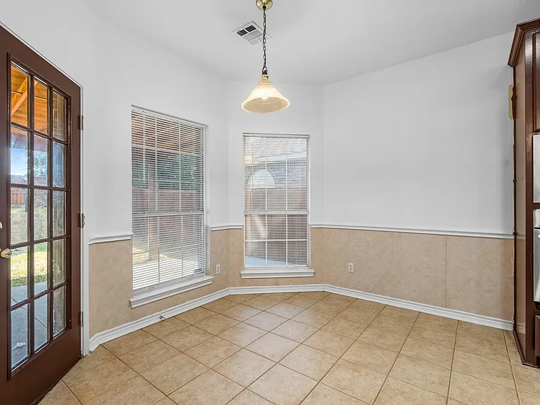 12945 Peach Tree Way — Photo 36