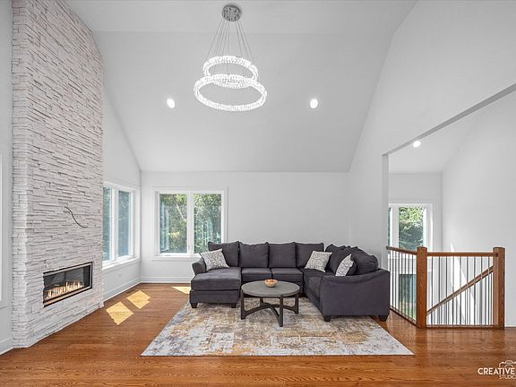 5th image of 7625 Dunham Rd