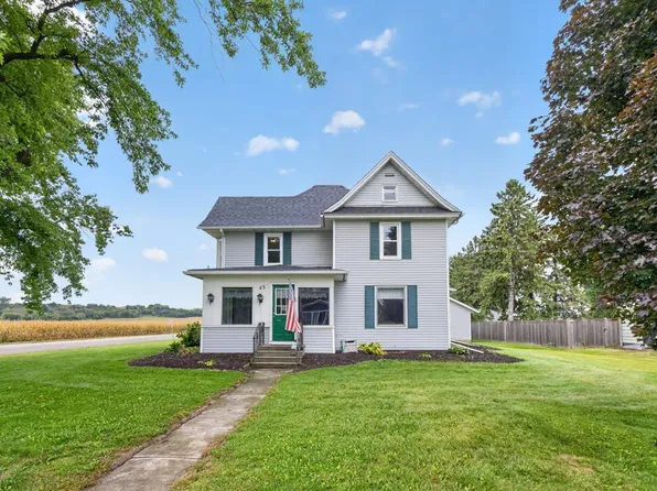 45 4th Ave SW, Elgin, MN 55932