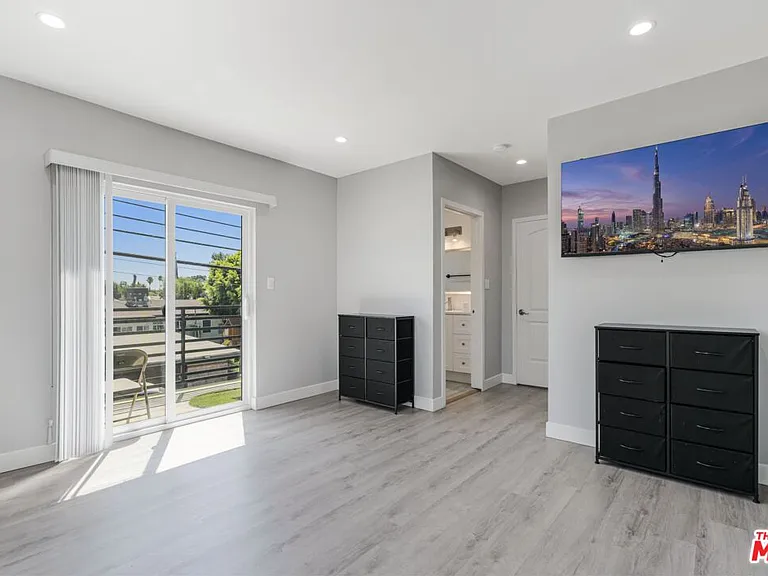 8224 Vanscoy Ave — Photo 7