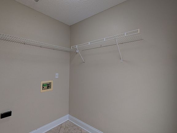 4th image of 9604 Cobblebrook Dr