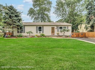 37 Freewood St, Howell, NJ 07731