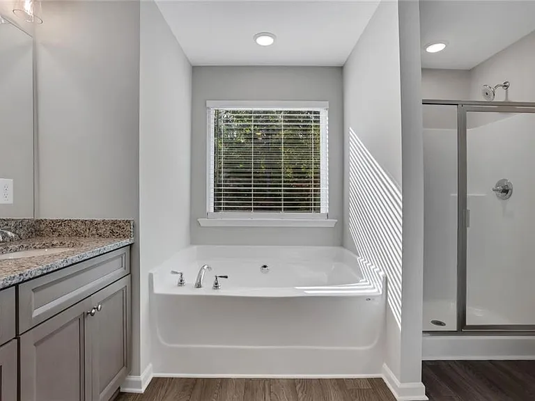 236 Eva Way — Photo 23