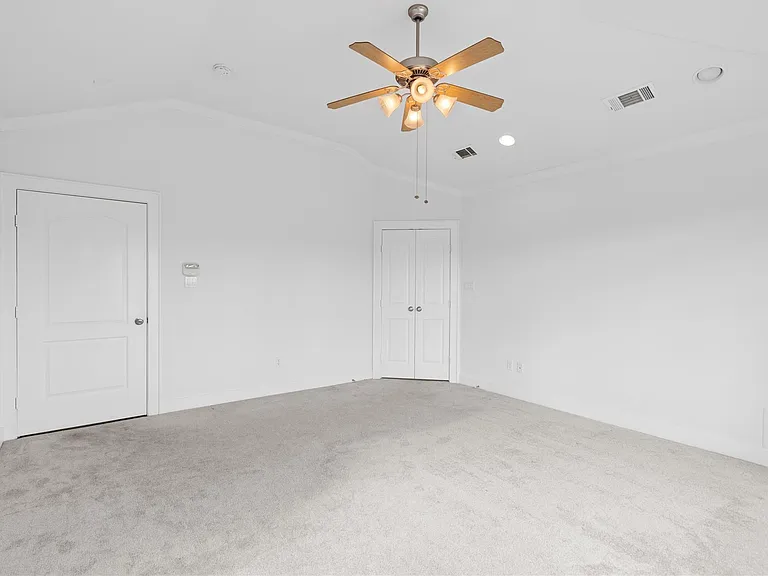 3006 McCulloch Cir — Photo 13