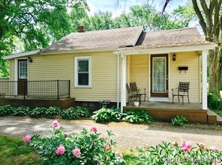 3324 S 4th St, Springfield, IL 62703