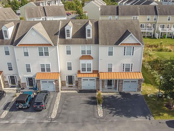 2nd image of 30 Pier Point Dr Unit 51