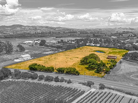 3rd image of 5266 Old Sonoma Road