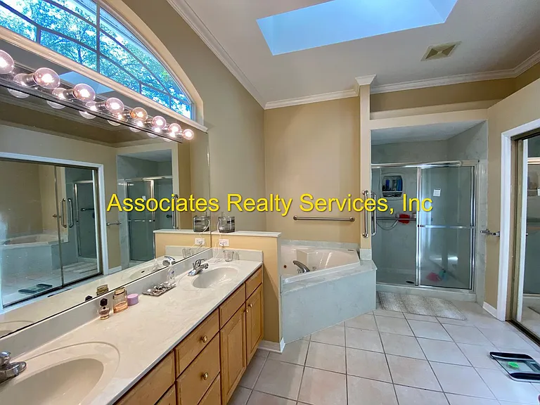 5231 SW 103rd Dr — Photo 4