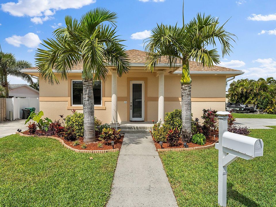 1st image of 89 N El Mar Dr