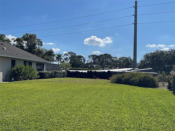 2nd image of 3799 Countryside Rd