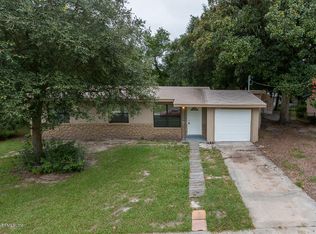 2927 Sandhurst Rd E, Jacksonville, FL 32277