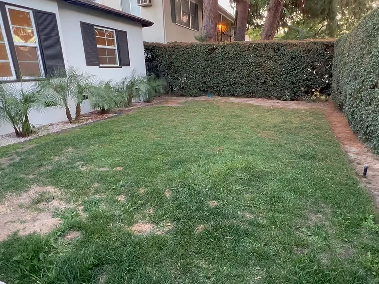 10650 Camarillo St #1 — Photo 23