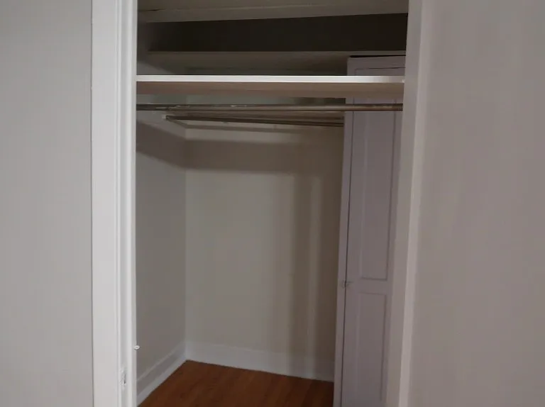 2617-25 W Gunnison St #2617-1C — Photo 8