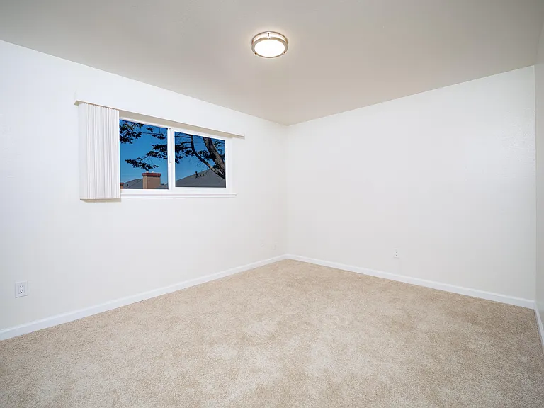 HIllcrest 3049 #2 2bed1 HIllcrest 3049 #2 2bed1